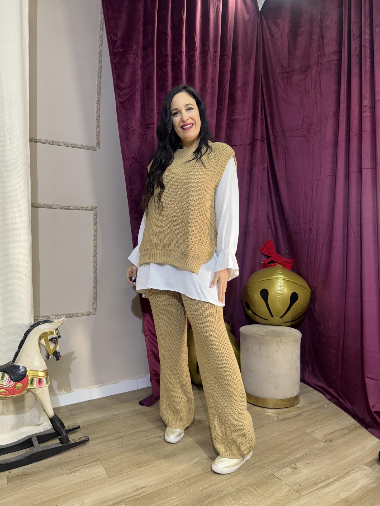 CONJUNTO TRES PIEZAS PÙNTO CAMEL