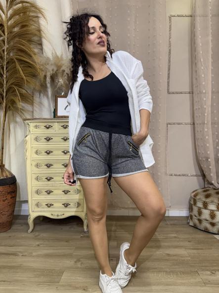 PANTALON CORTO DEPORTIVO NEGRO [0]