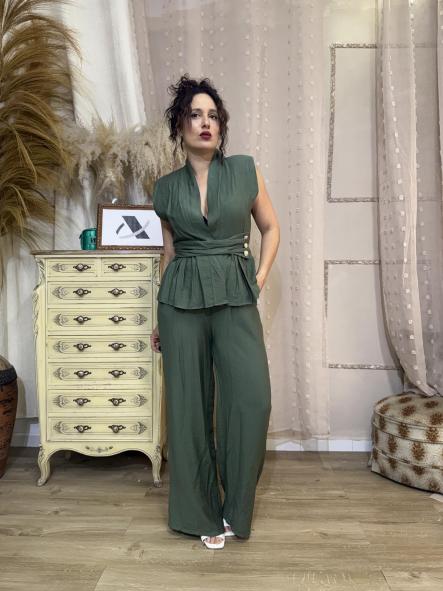 TRAJE CHALECO VERDE EBILLA DORADA  [1]