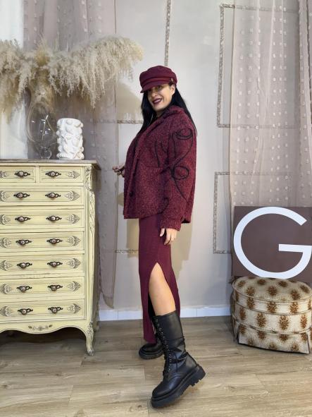 SOBRECAMISA GRANATE CON BORDADOS EN NEGRO [2]