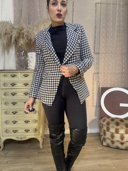 AMERICANA PATA DE GALLO