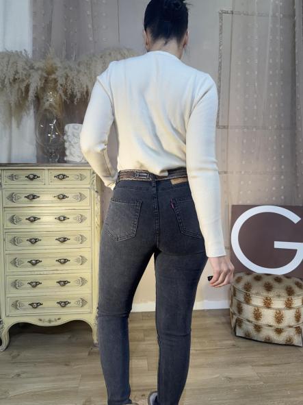 PANTALON VAQUERO GRIS EFCTO 5 kilos menos [1]