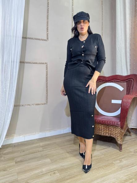 CONJUNTO NEGRO DE PUNTO FALDA Y REBECA [0]