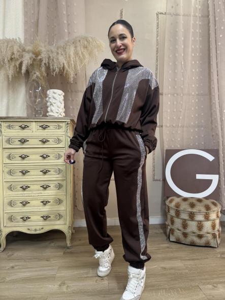 CONJUNTO   CHANDAL BRILLI CALENTITO MARRON [2]