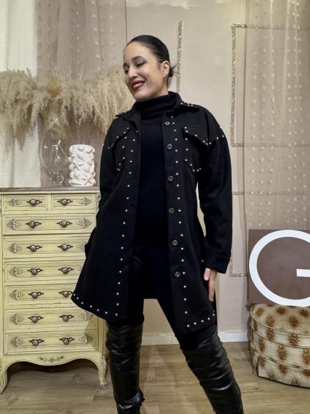 ABRIGO TACHAS NEGRO [1]