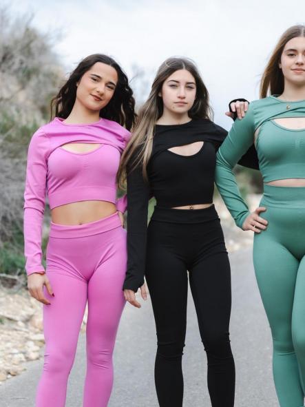 CONJUNTO VERDE DEPORTIVO TRES PIEZAs [2]