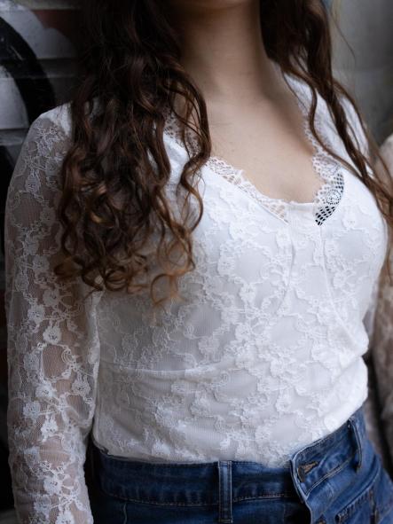 TOP CAMISETA ENCAJE BLANCO