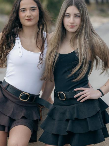 FALDA MARRON PANTALON TIPO ANTELINA CON VOLATE