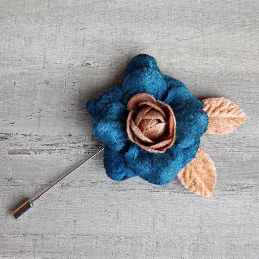 Alfiler de sombrero broche flor de terciopelo azul Flora [0]