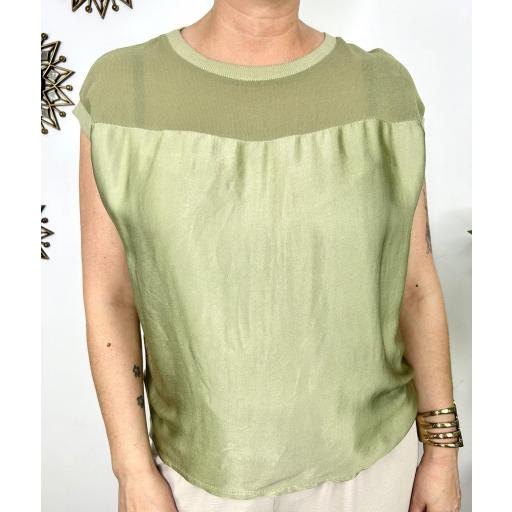 r.5080 Camisa raso en verde. [1]