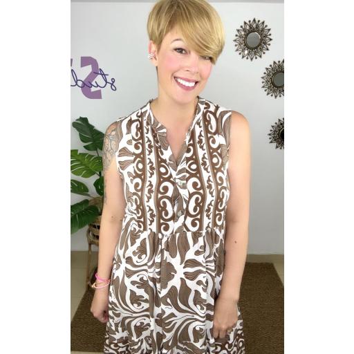 r.234 Vestido escote panadero