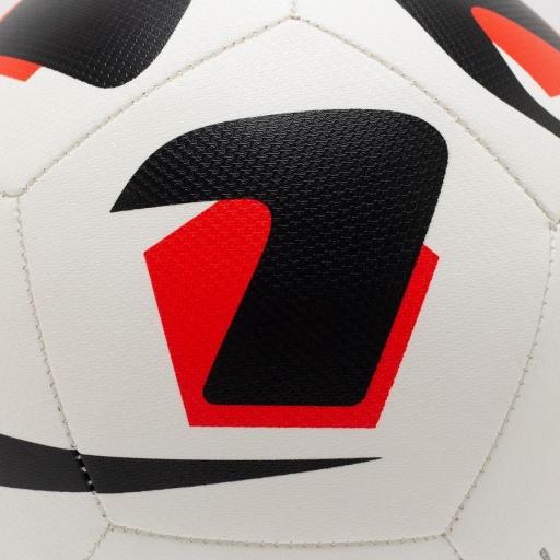 Balón de fútbol Nike Park FZ7551-100 TALLA 5 [2]