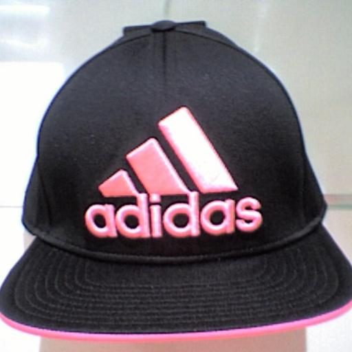 GORRA FLAT FITTED NEGRO/ROSA S20554