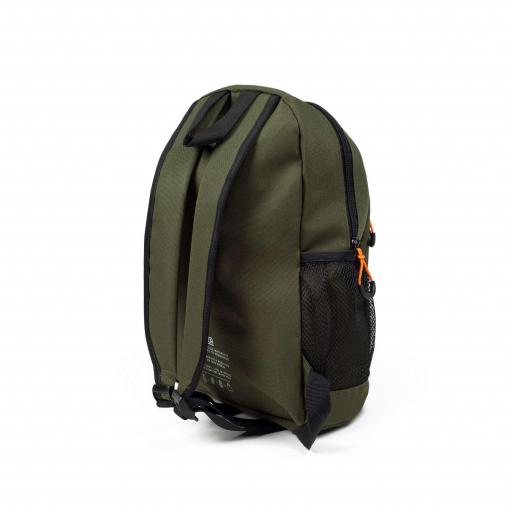MOCHILA MUNICH BACKPACK SLIM 7113488 VERDE NARANJA [1]