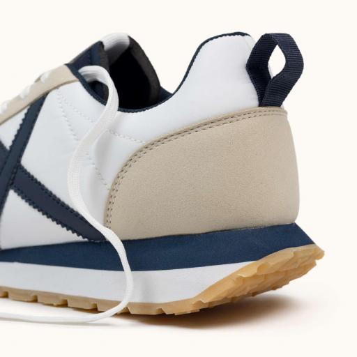 Zapatilla Deportiva Negra con Detalles en Blanca en Marino y Arena MUNICH 4882002 RUSH 02 [4]