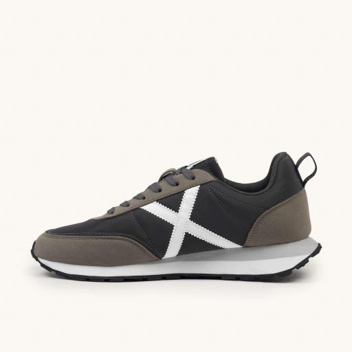 Zapatilla Deportiva Negra con Detalles en Kaki y Blanco MUNICH 4882004 RUSH 04 [2]