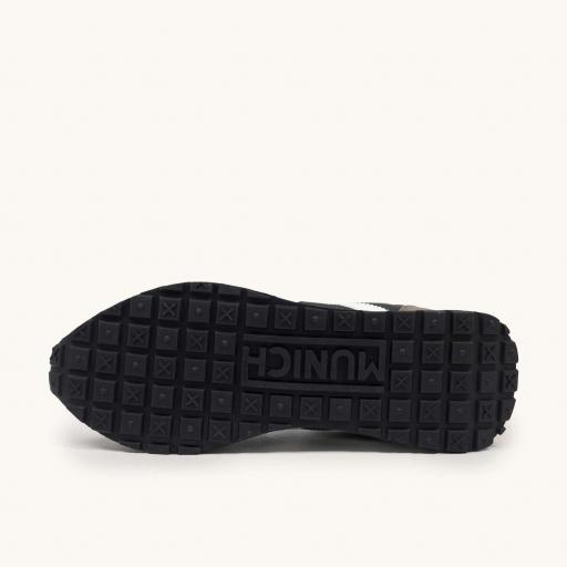 Zapatilla Deportiva Negra con Detalles en Kaki y Blanco MUNICH 4882004 RUSH 04 [5]