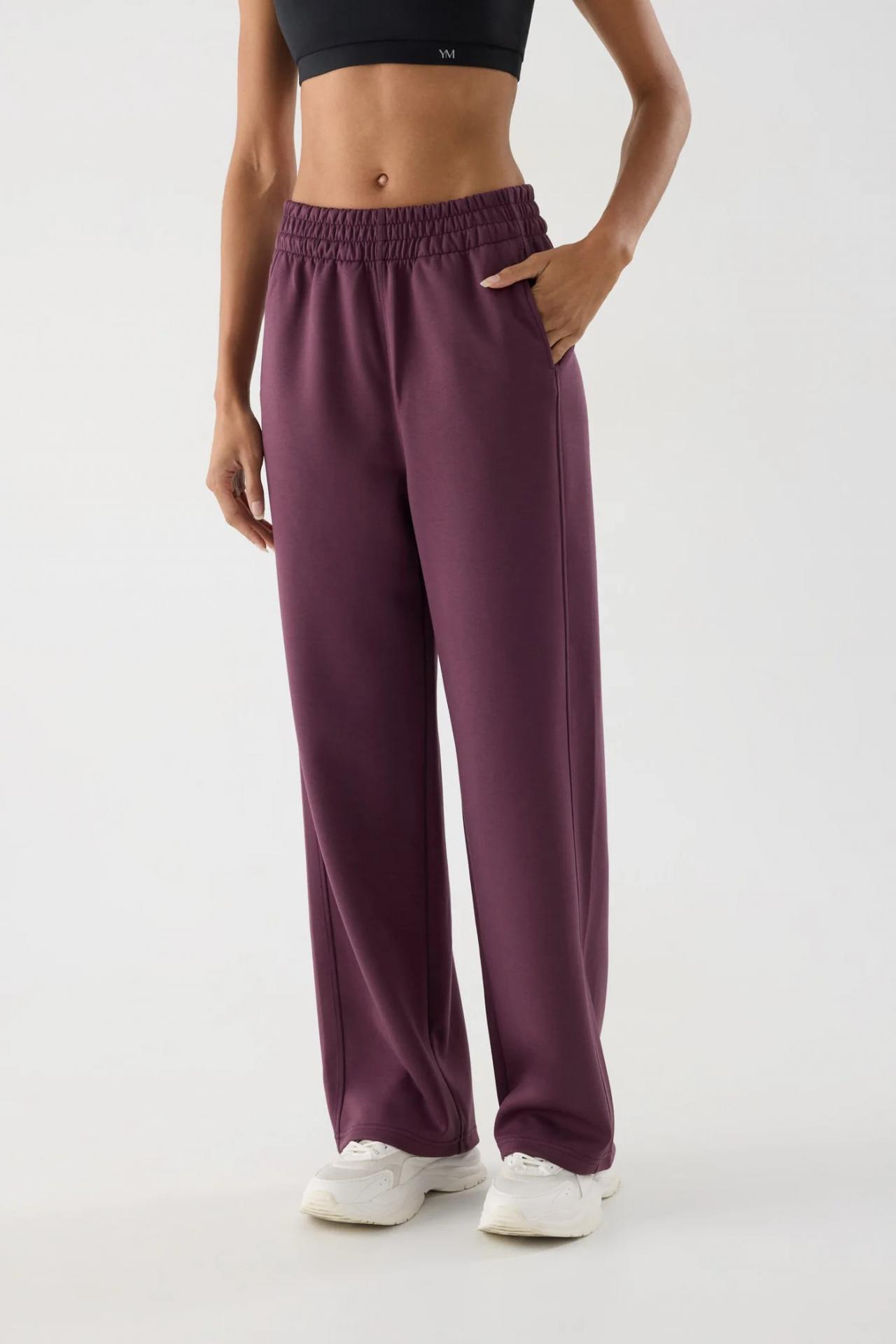 Pantalón Deportivo 70981 Cherry