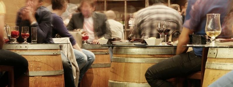 ¿Merece la pena invertir en productos personalizados en hostelería?