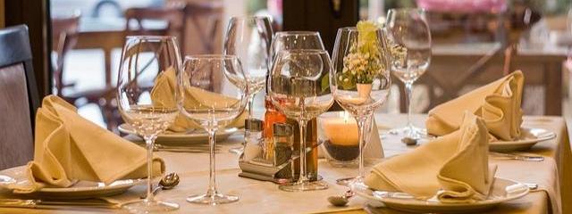 ¿Qué materiales se suelen personalizar en hostelería?