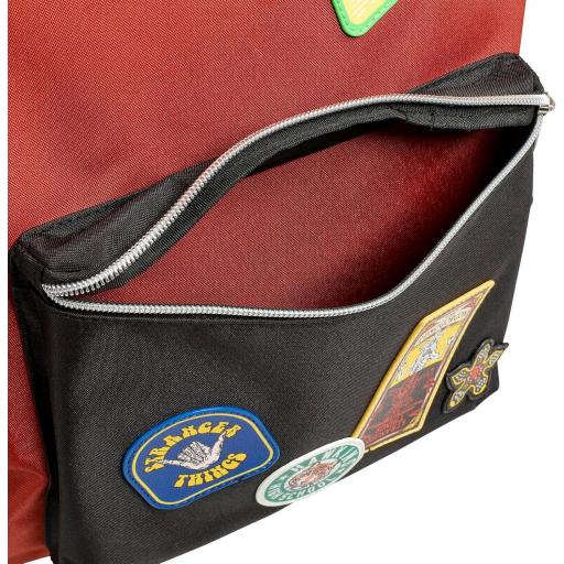 Mochila Stranger Things nylon Loungefly [3]