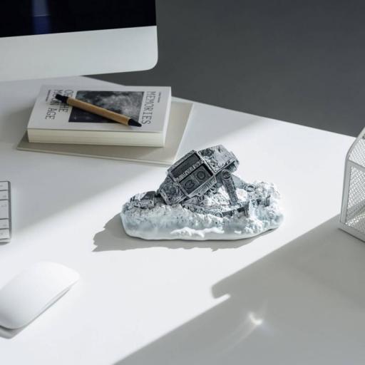 Calendario Perpetuo Star Wars At-AT Derribado 20 cm [6]