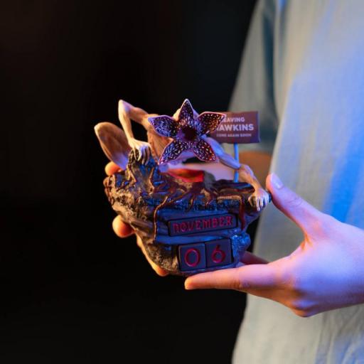 Calendario Perpetuo Stranger Things Demogorgon 3D 14 cm [4]