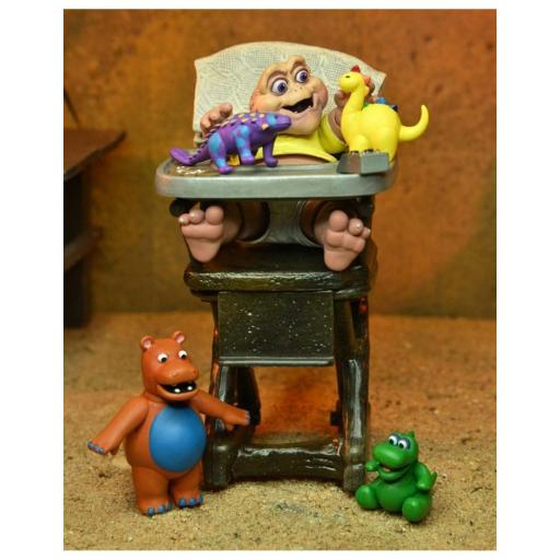 Figura Baby Sinclair Dinosaurs Ultimate Neca 10 cm [1]