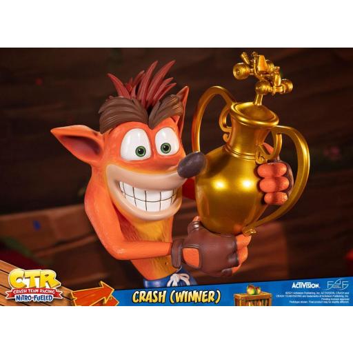 Estatua Crash Team Racing Nitro-Fueled  Crash (Winner) estándar 46 cm [4]