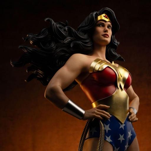 Estatua DC Comics Wonder Woman Iron Studios 56 cm [2]
