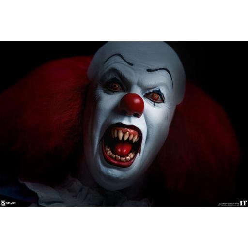 Figura Articulada Sideshow It (1990) Pennywise 30 cm [3]