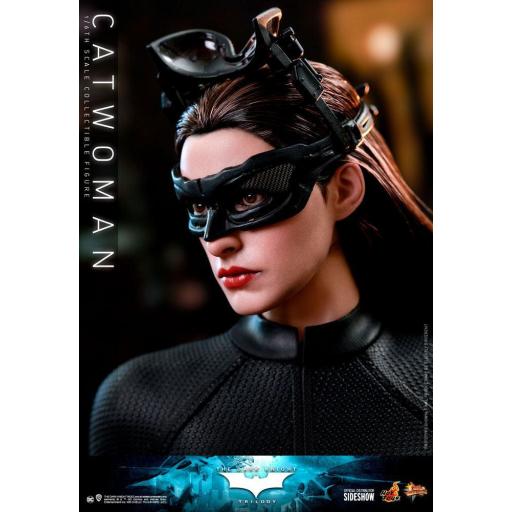 Figura Batman The Dark Knight Catwoman 29 cm [3]