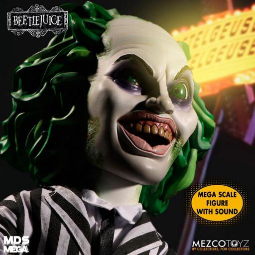 Figura Beetlejuice con sonido Mega Scale Mezco Toyz 38 cm [1]