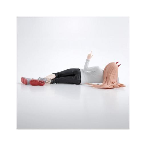 Figura Chainsaw Man Power Tumbada Banpresto 22 cm [3]