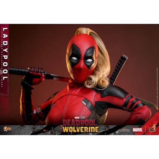 Figura Deadpool & Wolverine Ladypool 30 cm [3]