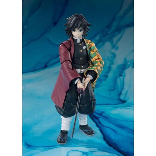 Figura Demon Slayer Giyu Tomioka S.H. Figuarts 15 cm [2]