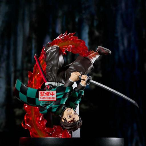 Figura Demon Slayer Kimetsu No Yaiba Tanjiro Kamado Vibration Stars Plus 12 cm
