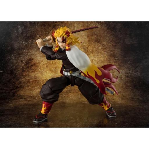 Figura Demon Slayer Rengoku Kyojuro S.H. Figuarts 15 cm [2]