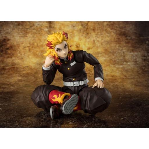 Figura Demon Slayer Rengoku Kyojuro S.H. Figuarts 15 cm [3]