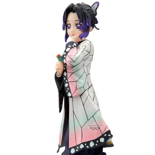 Figura Demon Slayer Shinobu Kocho Glitter & Glamours Banpresto 22 cm [1]