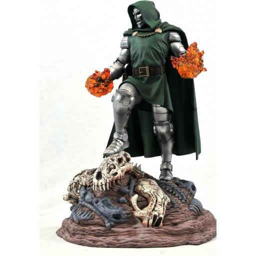 Figura Doctor Doom Marvel Gallery Diamond Select 25 cm [1]