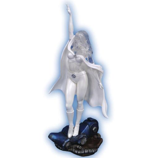 Figura Emma Frost Marvel Diamond Select 30 cm