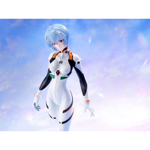 Figura Evangelion Rei Ayanami New Theatrical Edition 27 cm [1]