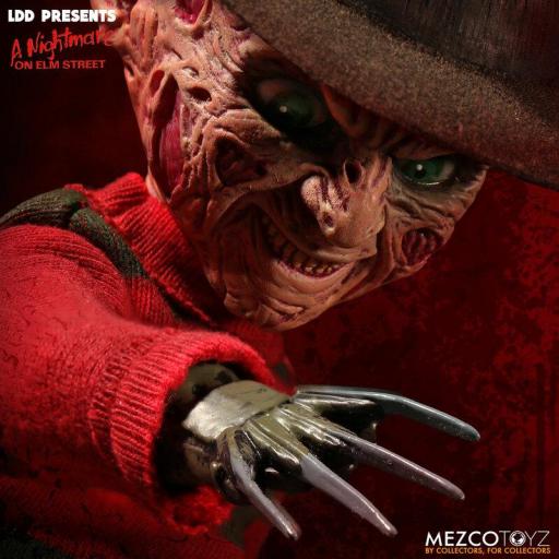 Figura Freddy Krueger Living Dead Doll Mezco Toyz 25 cm [4]