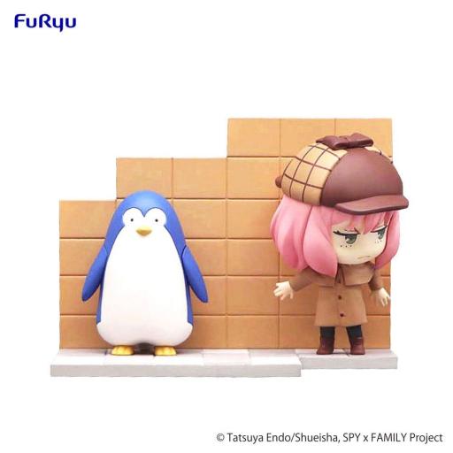 Figura Furyu Spy x Family Anya Forger y pingüino 10 cm