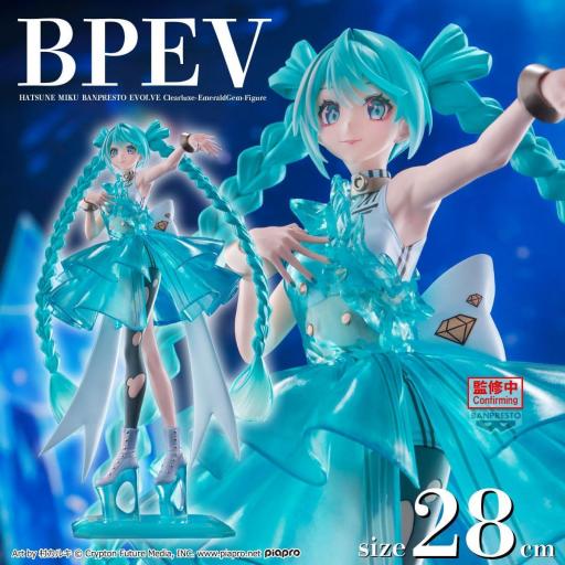 Figura Hatsune Miku Evolve Clearluxe Emerald Gem Banpresto 28 cm [6]