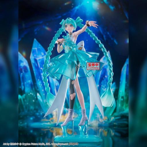 Figura Hatsune Miku Evolve Clearluxe Emerald Gem Banpresto 28 cm [1]