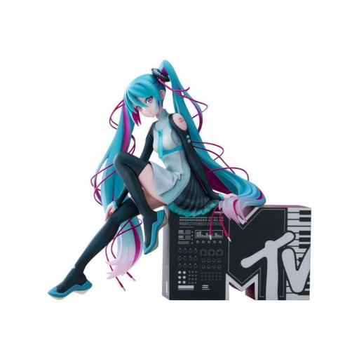 Figura Hatsune Miku MTV Furyu 20 cm [2]