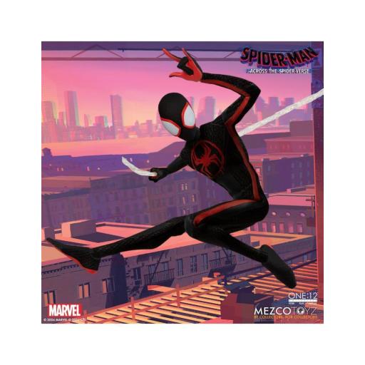 Figura Marvel Spider-Man Miles Morales Mezco Toyz 17 cm [2]