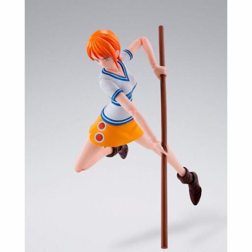 Figura One Piece Nami Romance Dawn S.H. Figuarts 14 cm [3]